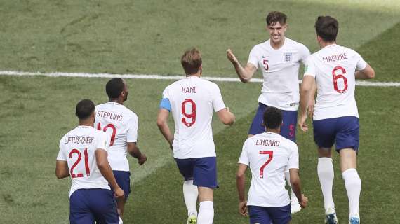 Il Covid non ferma la Premier League: niente stop natalizio, confermato il turno del Boxing Day
