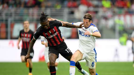 Milan-Lecce 2-0, il CorSera titola: “Leao c’è sempre…”