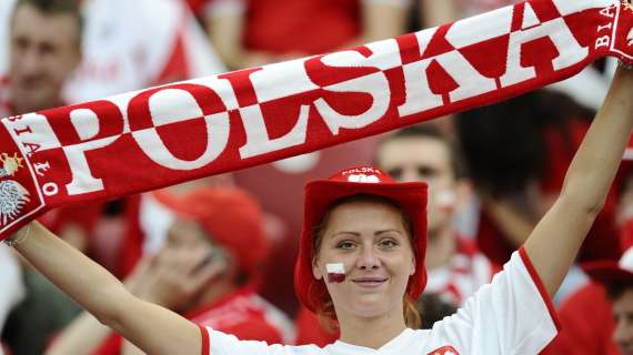 Mercato chiuso? Non all'estero: ultimo giorno in Polonia e Slovenia