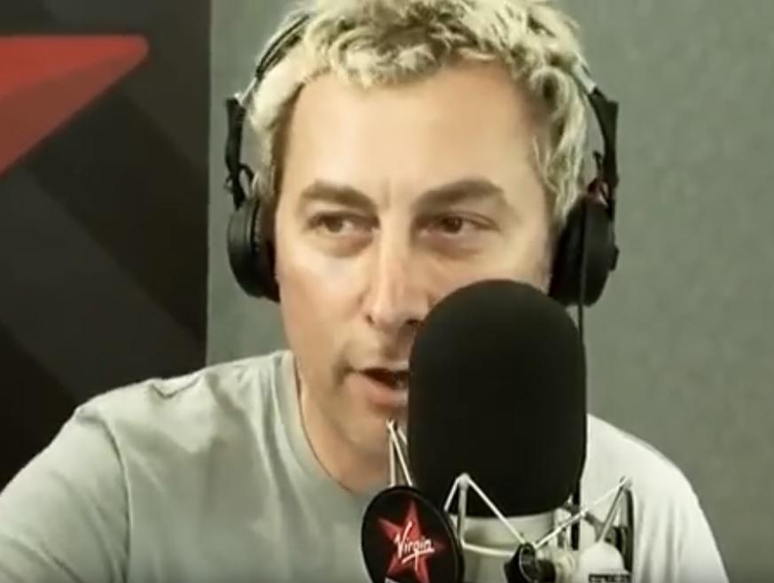 DJ Ringo sottolinea: “Ibra che litiga con Allegri, Scaroni esce da san Siro un’ora prima: cosa arriva ai giocatori?”