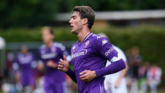 Fiorentina, manca solo la firma per il rinnovo di Vlahovic con il club di Commisso