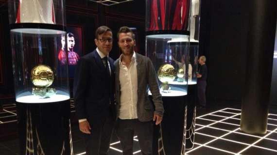 FOTO - Bertolacci rossonero, la foto a Casa Milan con l'agente Lucci