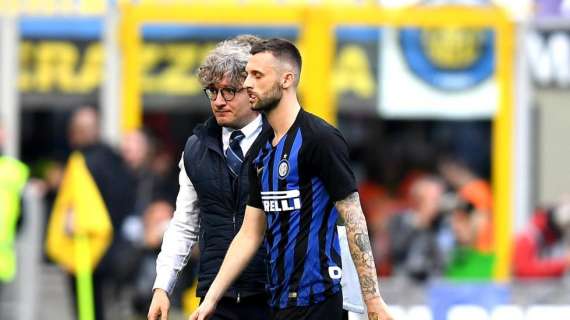 Inter, Brozovic ci sarà nel derby. Miranda con una mascherina protettiva 