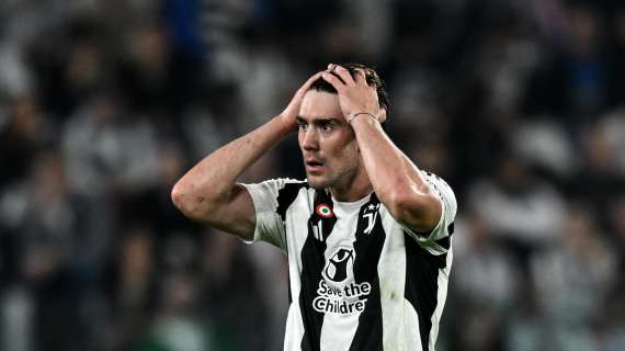 Verso Milan-Juventus, Vlahovic in dubbio. Il CorSport: "Mal di Dusan"