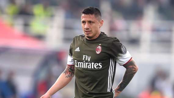 24/06/2016: il Milan annuncia l'acquisto di Lapadula