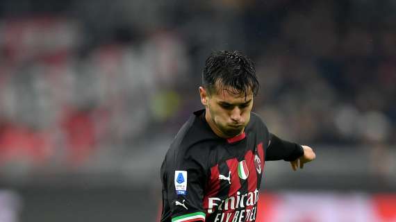 MN - Milan, Brahim Diaz premiato per le 100 presenze in rossonero. Rebic in gruppo anche oggi 