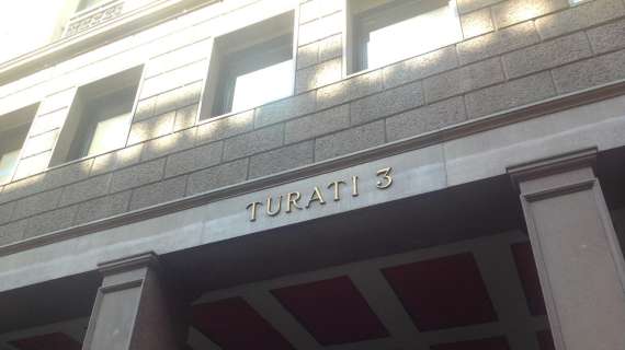 Via Turati: anche oggi si profila una giornata "calda"