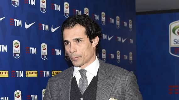 Corradi ha firmato ieri il suo contratto con il Milan: sarà nello staff di Allegri. Oggi in FIGC per salutare l'Italia U20