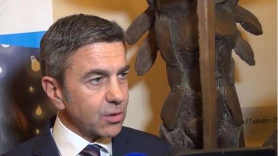 Costacurta: "Al Milan serve un miracolo per superare il girone. Porto molto pericoloso"