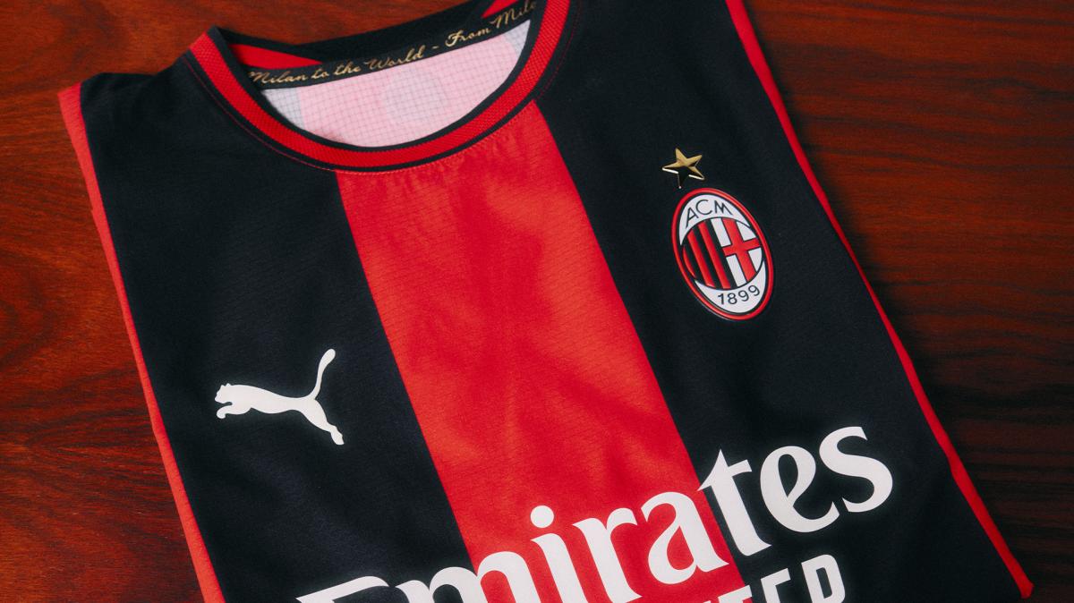 Milan-Cagliari, San Siro quasi sold out e squadra in campo con la nuova maglia
