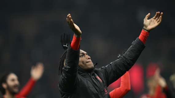 Leao: “Ibrahimovic, quando è tornato al Milan, mi ha insegnato due cose fondamentali”