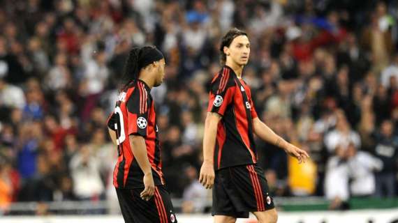 Ronaldinho a Ibra: "Un piacere giocare con te. Sei un gigante"