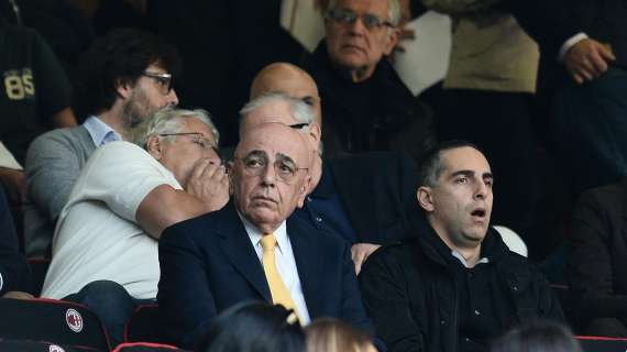 Curva Sud, Lucci su Galliani: "Ha fatto tanto ma con i fondi di Berlusconi, poi..."