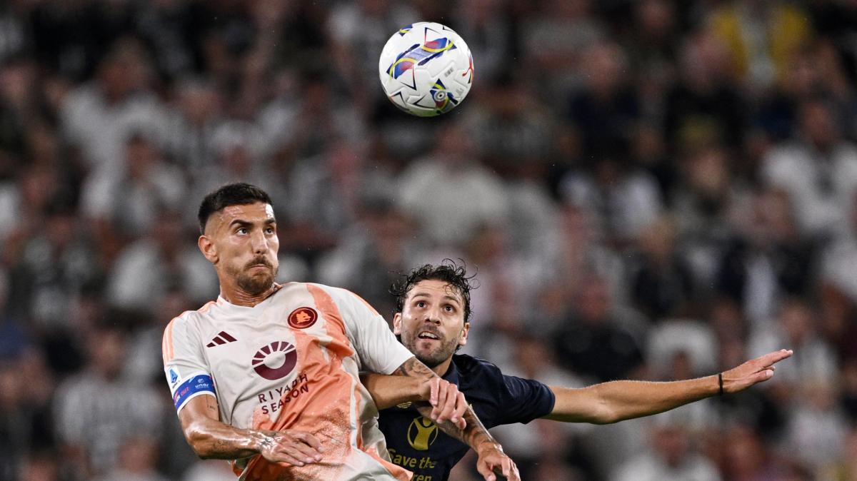 Serie A, oggi inizia il 16° turno... a metà! Il programma del weekend con gli arbitri