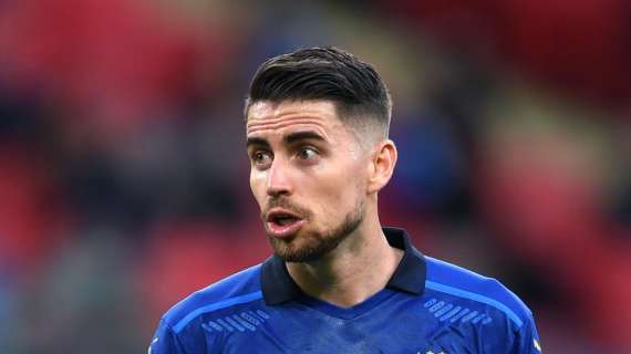 Jorginho sulle ambizioni dell'Italia: "Per raggiungere grandi cose servono sacrifici: il cammino è quello giusto, serve stringere i denti"