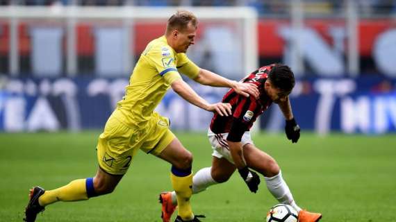 Milan-Chievo 1-2 dopo 45': 2 minuti da incubo per i rossoneri