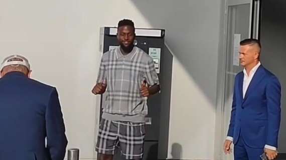 FOTO - Le immagini di Divock Origi a Casa Milan
