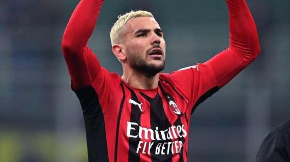 Milan, torna Theo: il francese in campo con il fardello della diffida