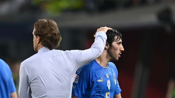 Caressa e le contraddizioni di Mancini: “Non puoi lamentarti che non giocano i giovani e poi sei il primo a continuare con la squadra dell’Europeo”