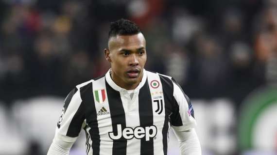 Juventus, il comunicato su Alex Sandro: risentimento muscolare alla coscia destra