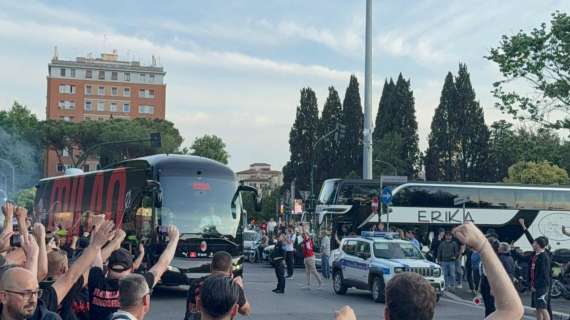 VIDEO MN - Milan arrivato allo stadio Olimpico di Roma, alle 21.00 il fischio d'inizio della finale di Coppa Italia