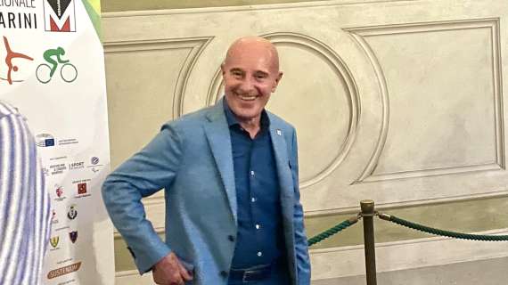 Sacchi sul Milan: “Prestazioni altalenanti e troppi stranieri. Leao top player? Quando giocherà con la squadra in modo continuativo”