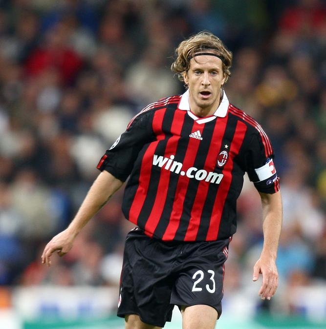 MN - Ambrosini ricorda la vittoria al Bernabeu: "Partita difficile e sofferta"