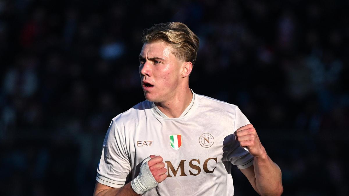 Hojlund risponde a Nkunku: doppietta in un tempo e il Napoli batte 0-2 la Cremonese