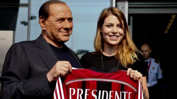 Milanello, Berlusconi entra nella club house