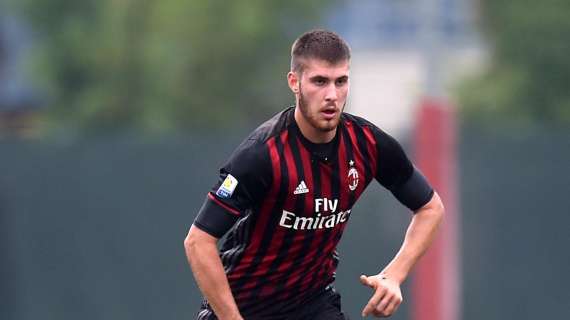 L'ex Milan Giorgio Altare rinnova ufficialmente con il Cagliari