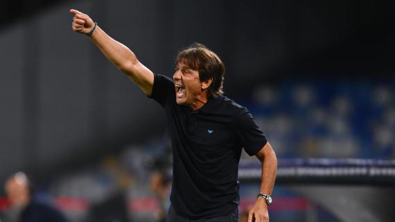 Conte: “Il Milan ha la struttura di una squadra che ha fatto la Champions, cosa che non ha il Napoli. Mercato fatto per riempire una rosa che non esisteva”