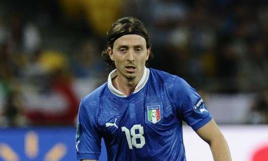 Le celebrazioni vanno altrove, ma è Montolivo che sostiene la mediana