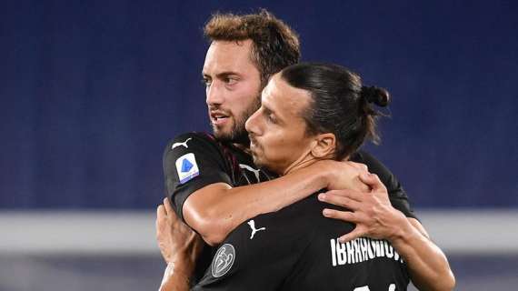Pioli su Calhanoglu e Ibra: "Importante il loro rapporto in campo, sanno attaccare le linee"