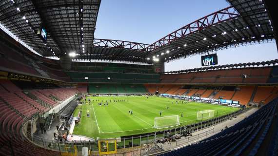 Collovati: "Lo stadio vuoto nel derby conviene più al Milan che all'Inter"