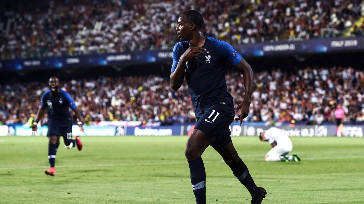 Ravezzani: "A me Mateta piace. Resta l’interrogativo su come si ambienterà nel calcio italiano"