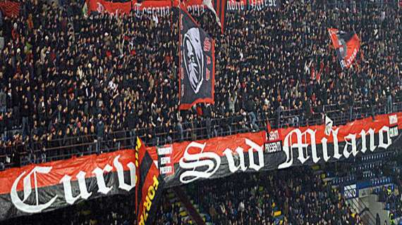 Genoa-Milan a porte chiuse: i leader della Sud: "A cosa serve la tessera se poi ci vietano la trasferta?"