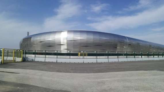 La Dacia Arena diventa un hub per la vaccinazione anti Covid-19: è il primo stadio in Italia