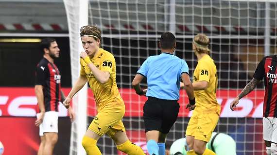 Tuttosport: "Colpo di fulmine: il Diavolo vede Hauge e accelera"