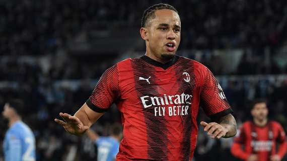 Due cessioni (quasi) ufficiali per il Milan: Okafor ha firmato col Napoli e Bennacer ha firmato col Marsiglia