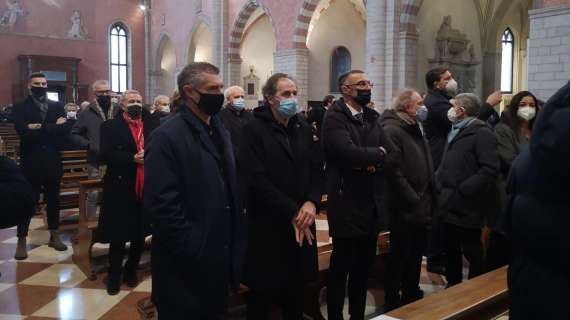 Funerali Paolo Rossi, presenti anche Baresi e Massaro