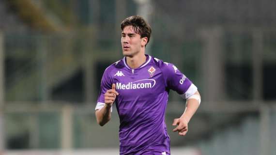 Milan e Roma "studiano" Vlahovic: la Fiorentina vuole 40 milioni