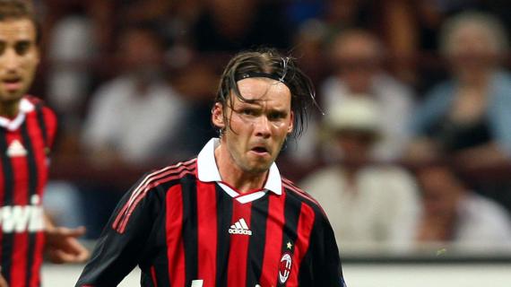 Jankulovski presente sul campo di San Siro: applausi dei tifosi rossoneri