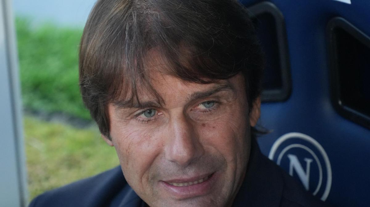 Conte: "Con 7 partite in 22 giorni vediamo la risposta del Napoli"