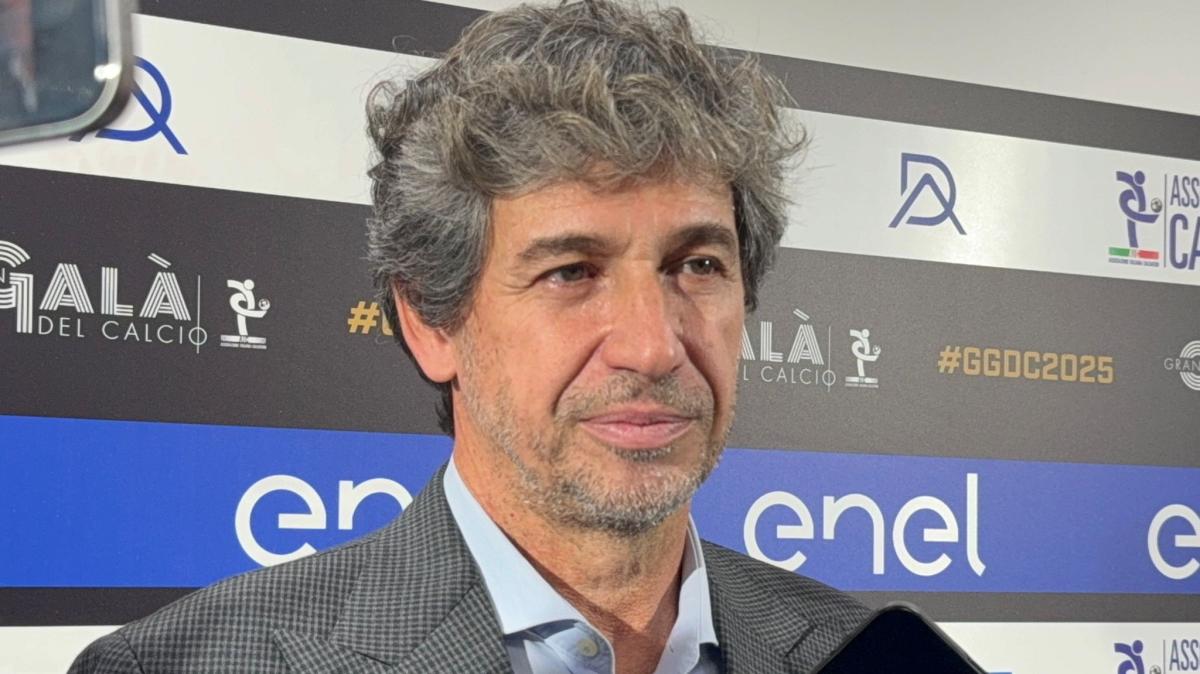 MN – Albertini: “Leao mi sta piacendo molto. Il Milan deve lottare per lo scudetto”