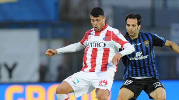Petagna, a Bari il primo gol in Serie B: l'attaccante regala tre punti al Vicenza