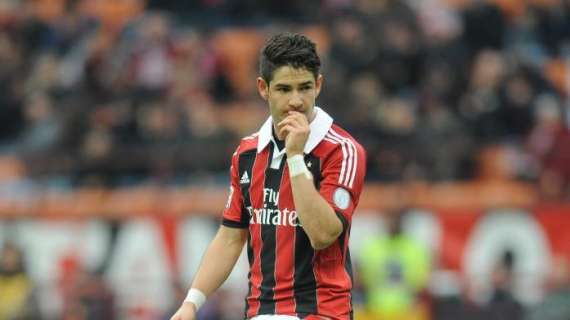 Post Milan-Fiorentina, Pato insultato da alcuni tifosi all'uscita da San Siro