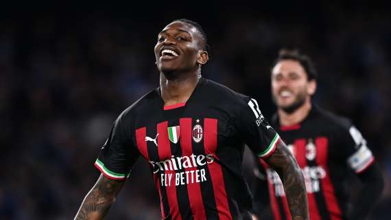 Repubblica - Futuro Leao, il portoghese si è sbilanciato in privato: "Resterò al Milan"