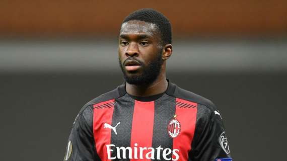 Gazzetta - Tomori può mettere radici al Milan: si trova bene in rossonero