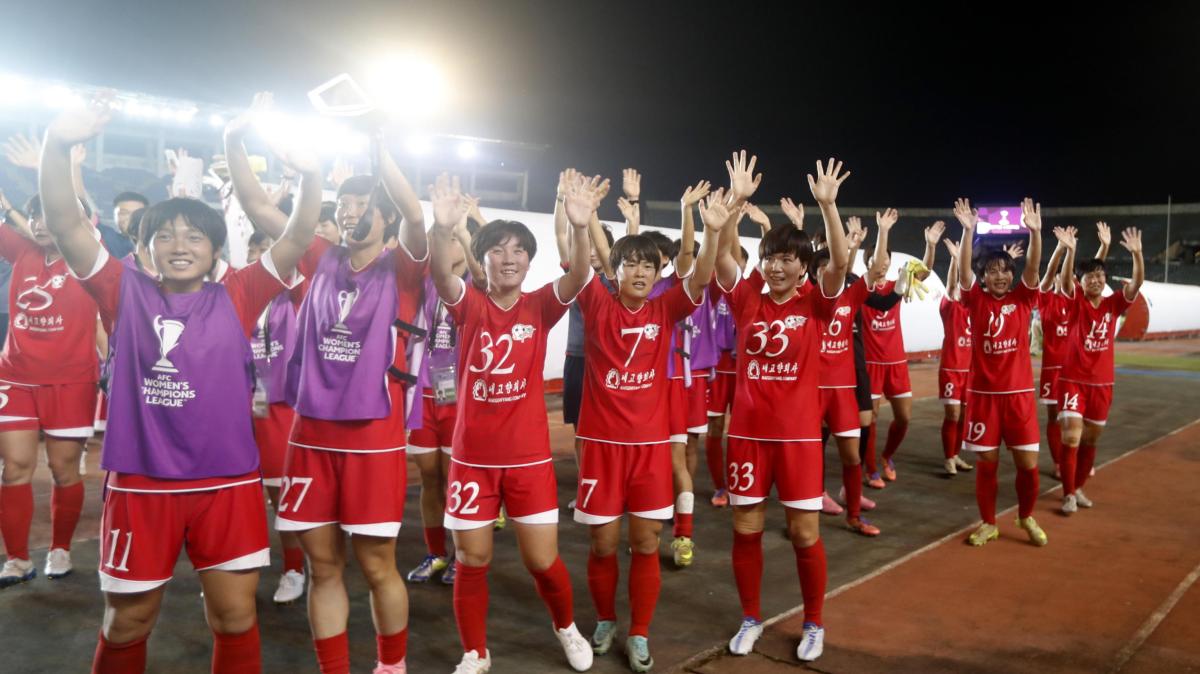 Il calcio prova a unire le due Coree: la squadra femminile del Nord giocherà al Sud