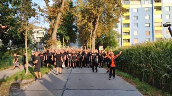 FOTOGALLERY - Le immagini degli Ultras della Curva Sud a Salisburgo